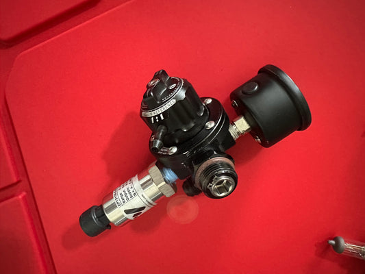 Radium fuel pressure direct mount regulator (DMR) with 150 psi variohm sensor and radium fuel psi gauge - demo model